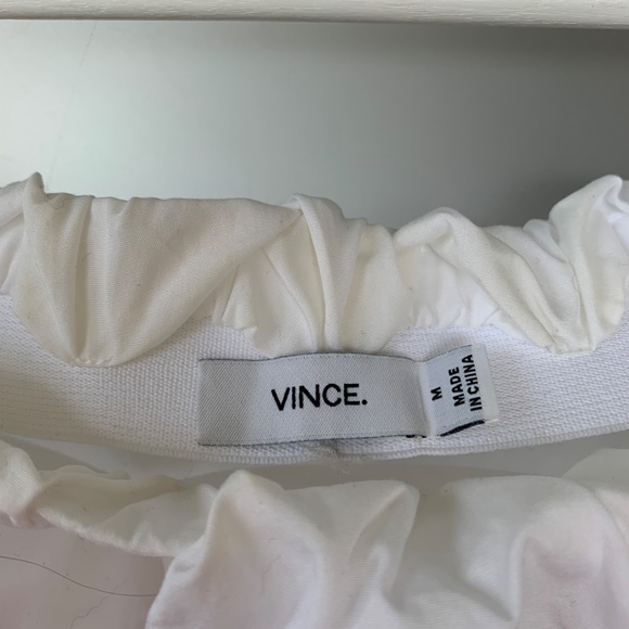 Vince off the shoulder top. White. Size M - Picture 2 of 5